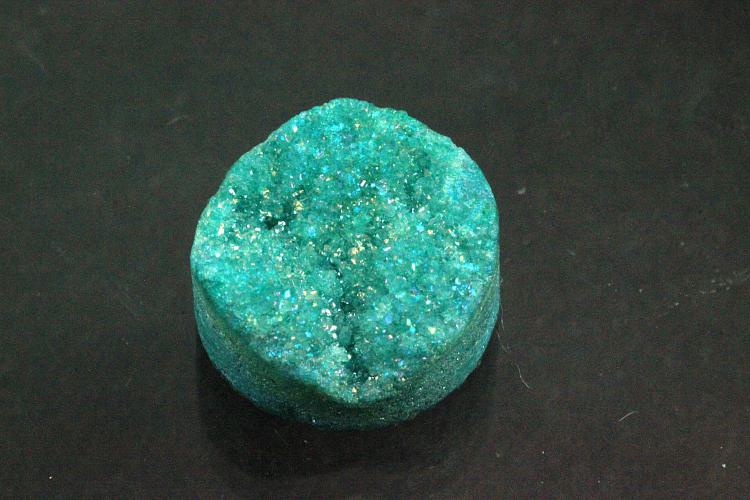 Quarz Druzy, Form rund, Farbe aventurinfarben, ca Maße Ø 10mm, Höhe 3,6-5,6 mm