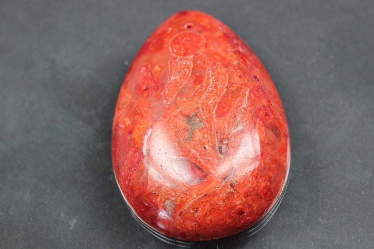 Schaumkorallanhänger gepresst rot Tropfen Cabochon Maße Ø 49 x 34 x 10mm, Bohrung für Öse Ø ca. 0,9mm