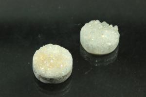 Quarz Druzy, Form rund, Farbe bergkristallfarben, ca Maße Ø 10mm, Höhe 3,3-4,5 mm