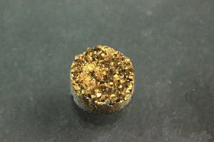 Quarz Druzy, Form rund, Farbe goldfarben, ca Maße Ø 8mm, Höhe 4,0-4,5 mm