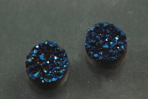 Quartz Druzy, shape round, color blue, approx. size Ø 8mm, approx.high 3,9-6,3 mm