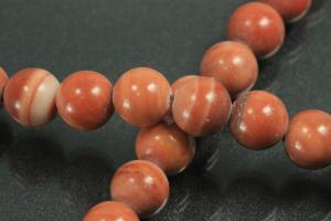 Aragonit spherical gemstone strand, approx. dimensions Ø 8mm, approx. 39,0 - 40,0cm long.