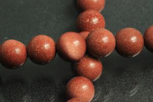 Gold sand stone spherical gemstone strand, approx. dimensions Ø 8mm, approx. 39,0 - 40,0cm long.