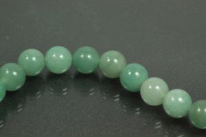 Green Aventurin spherical gemstone strand green, approx. dimensions Ø 8mm, approx. 39,0 - 40,0cm long.