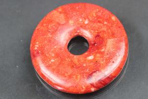 sponge coral pendant pressed red donut size Ø 44mm, 7,5mm thickness, hole inside Ø ca. 9,5mm