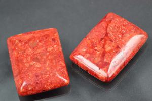 sponge coral pendant pressed red rectangular size 38 x 28mm, 7mm thickness, hole Ø ca. 1,0mm, straight drilled