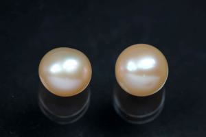 freshwater pearls, half drilled Button, approx. size Ø7,5-8,0mm, Hoch 6,5-7,0mm, color peach