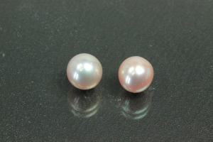 Freshwater pearls, undrilled round, approx.size Ø7,0mm, color shades of lavender