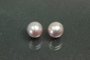 Freshwater pearls, undrilled round, approx.size Ø7,5mm, color shades of plum